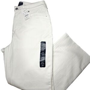 J.Crew Curvy mid-rise flare crop jean in signature stretch 29